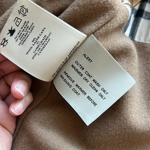 Burberry rain coat beige nova check size 8 Petite - Picture 3 of 6